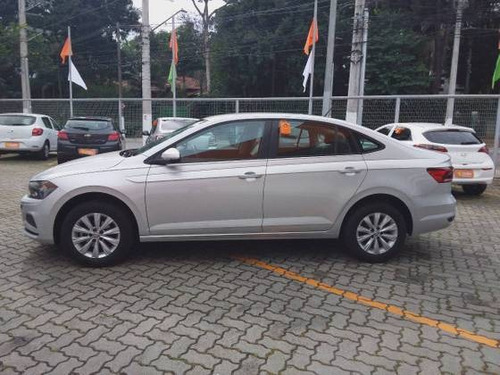 Imagem 8 de 9 de Volkswagen Virtus 1.6 Msi Total Flex Manual