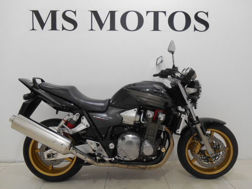 Imagem 1 de 7 de Moto