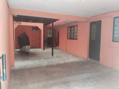 Edificio En Venta Con 8 Unidades Rentables Se Puede Vender Con Inquilinos