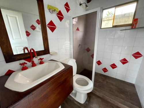 Imagen 21 de 25 de Posada Cocorelax En Venta En Playa Norte, Chichiriviche.