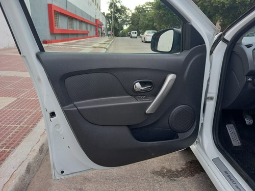 Sandero Rs 29.000 Km 2017. Gnc 5ta !!