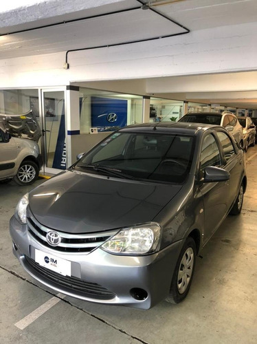 Toyota Etios 1.5 4p Xs 2015