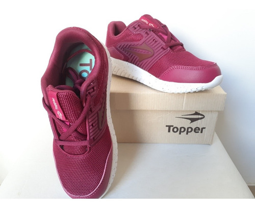 Zapatillas Topper Routine Kids. Talle 33. Zona Olivos.