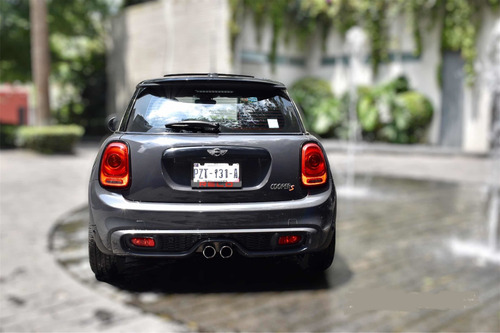 Imagen 8 de 12 de Mini Cooper S 2017 2.0 Hot Chili At