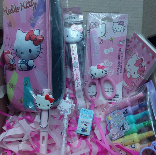 Hermoso Set Hello Kitty Back To School (Usado)