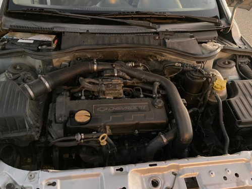 Chevrolet Corsa 1.7 Turbo Diesel.