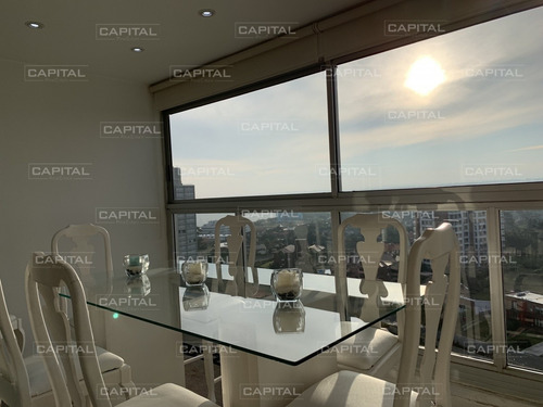 Oportunidad En Venta Playa Mansa - 2 Dormitorios Y Servicio- Ref: 27927