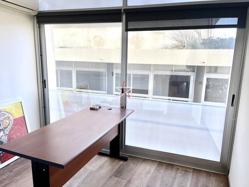 Local, Oficina, Consultorio, Etc, Punta Del Este, Península, Venta