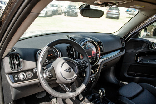 Imagen 5 de 8 de Mini Countryman 2021 3 Cilindros