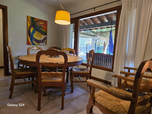 Casa En Bella Vista, Barrio Cerrado Los Berros