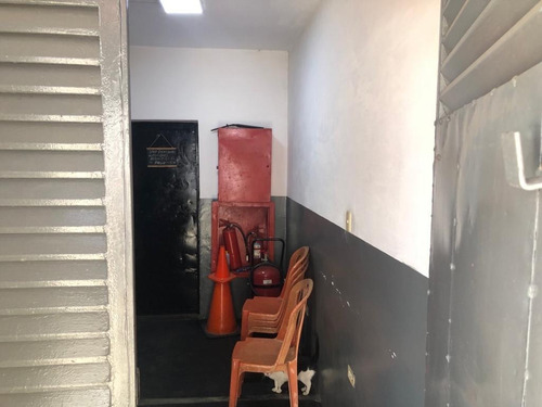Imagen 4 de 28 de Estacion De Servicio Av. Constitucion Con Calle Carabobo 3500 Mts2