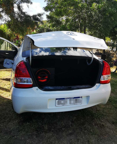 Toyota Etios 1.5 Sedan X 2016