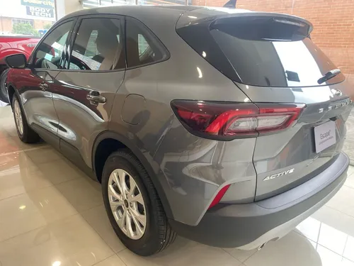 Ford Escape Active 2.5 Hibrida 2025