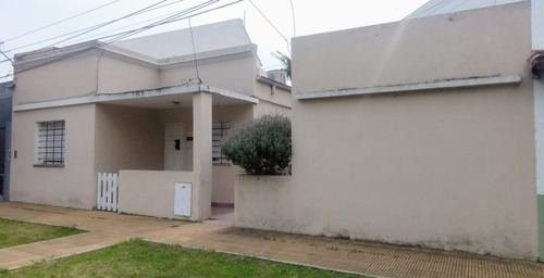 Casa + Departamento En Venta En Tolosa