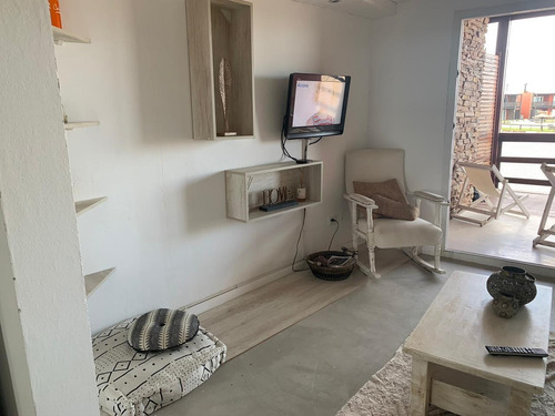 Imagen 5 de 21 de Apartamento Chacras Del Mar Complejo Maritimo Vista Al Mar Con Piscina