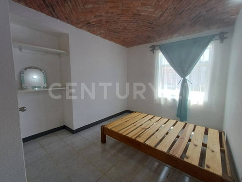 Casa Amueblada En Renta En Arrayanes San Juan Del Río, Qro.
