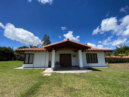 Finca En Venta En El Carmen De Viboral, Sector Vereda Aguas Claras