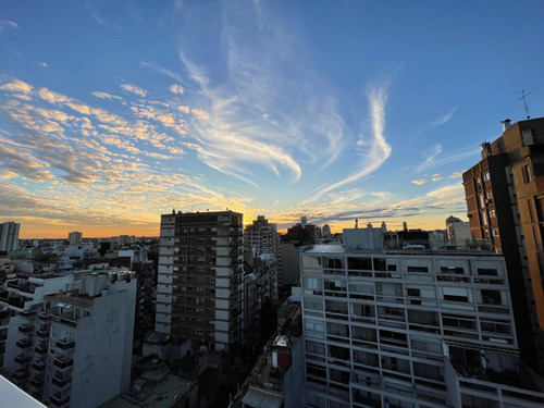 Esplendido Monoambiente Divisible Ubicado En La Zona De Nuñez.- En Venta!