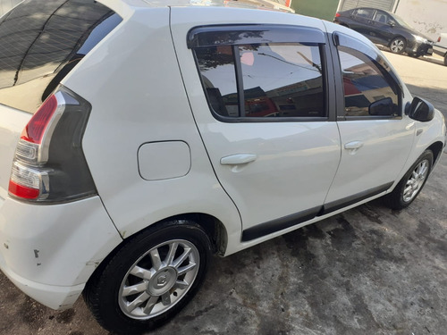 Imagem 4 de 9 de Renault Sandero 1.6 - 16v Aut (gnv)
