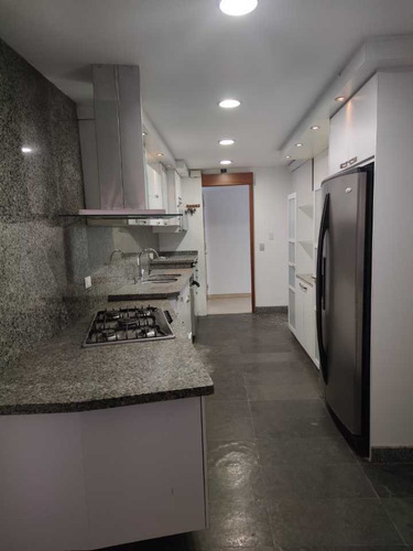 Imagen 6 de 12 de Alquilo Pb 295m2 5h/6b/3p La Boyera 1825