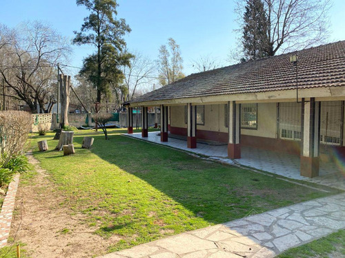 Quinta 4 Ambientes En Venta - Francisco Alvarez, Moreno