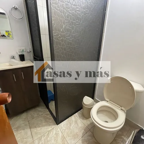 Casa Primer Piso Con Parqueadero Copacabana