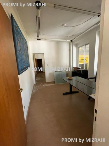 Imagen 11 de 21 de Edificio Comercial - Pompeya