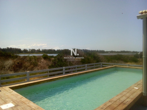 Hermosa Casa En Santa Mónica - José Ignacio-ref:1994