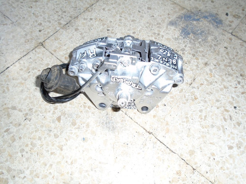 Vendo Caliper Trasero Derecho De Mercedes Benz E320, 2001