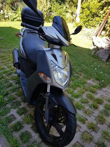 Kymco Agility 200i