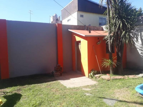 Imagen 21 de 24 de Casa Y Departamento A Nuevo 4 Ambientes Venta Ituzaingo Norte 2 Plantas Con Amplio Fondo