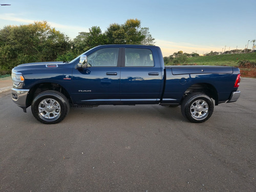 RAM Ram 2500 6.7 Laramie Cab. Dupla 4x4 Aut. 4p