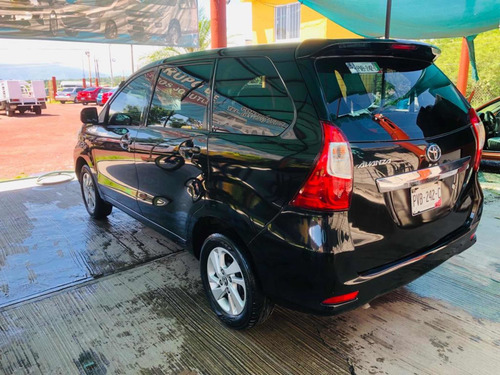 Imagen 4 de 11 de Toyota Avanza 2018 1.5 Xle At