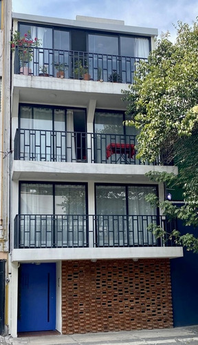 Coyoacán, Loft En Renta Con Balcón A Una Cuadra De Los Viveros