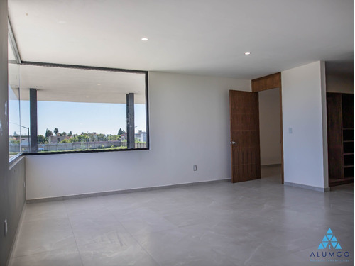 Venta De Residencia En San Andrés Cholula