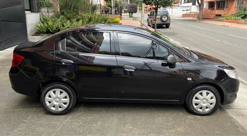 Imagen 3 de 8 de Chevrolet Sail 2015 1.4 Lt 5 P