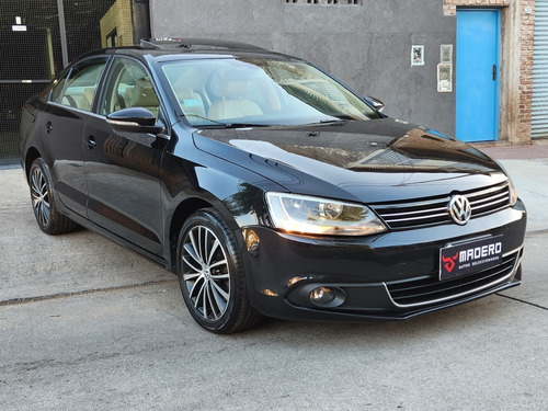 Volkswagen Vento 2.0 Sportline Tsi 200cv