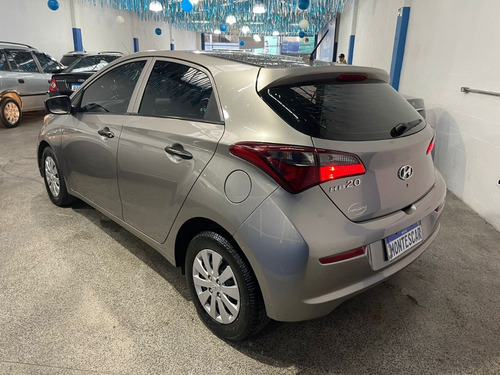 Imagem 5 de 8 de Hyundai Hb20 1.0 Unique 12v Flex 4p Manual