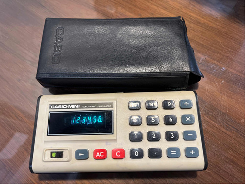 Calculadora Casio Mini Cm-605 C/capa Original E Funcionando
