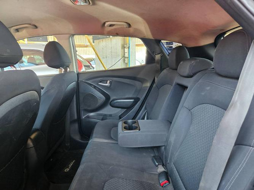 Hyundai Tucson 2.0 LM GL AC 2AB ABS
