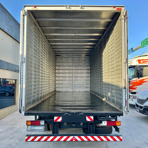 Mb 1016 Accelo 4x2 Ano 2013 Único Dono Baú 6m Financia 100%