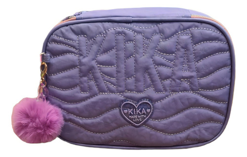 Estojo Feminino Com Letra Kika E Chaveiro De Pompom E20 Cor Lilás