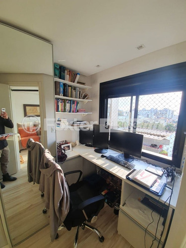 Apartamento, 1 Dormitórios, 45.72 M², Menino Deus - 203880