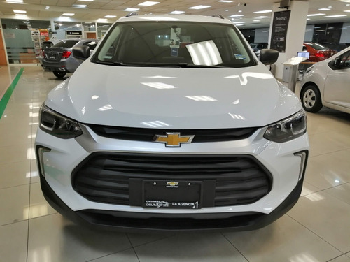 Imagen 3 de 15 de Nueva Chevrolet Tracker Ls Ta 2022