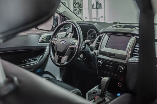 Imagen 13 de 25 de Ford Ranger Limited Automatica 4x4 2019