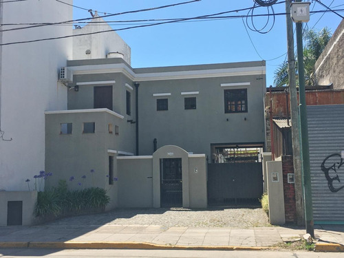 Imagen 2 de 30 de Casa - S.isi.-vias/libert.