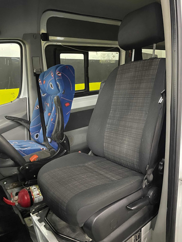 Imagen 8 de 12 de Mercedes-benz Sprinter 2.1 415 Combi 3665 150cv 9+1 Tn 2017