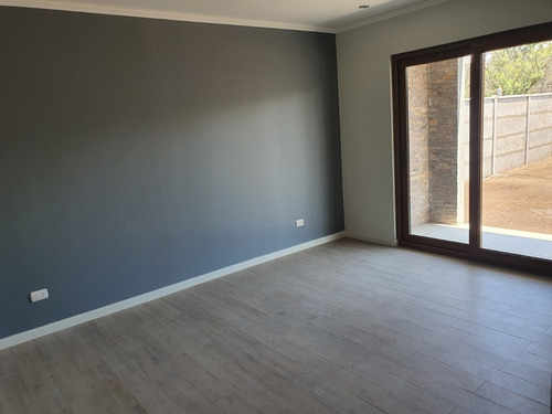 Imagen 13 de 17 de Preciosa Casa En Arriendo De 3 Dormitorios En Chicureo