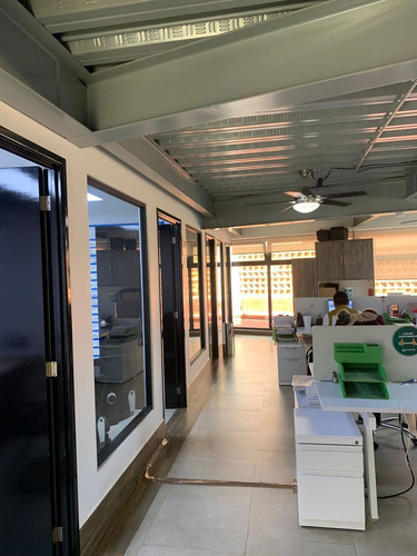Oficinas En Venta Lomas Verdes Super Ubicadas Y Casi Nuevascod. Ov318
