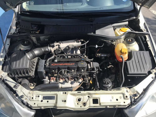 Chevrolet Corsa Sedan 1.0 4p 2004